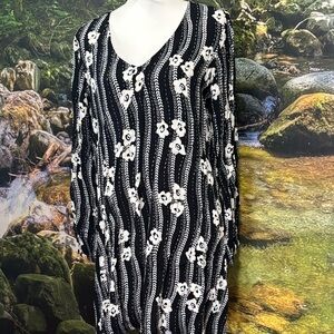 Express Black and White Floral Dress